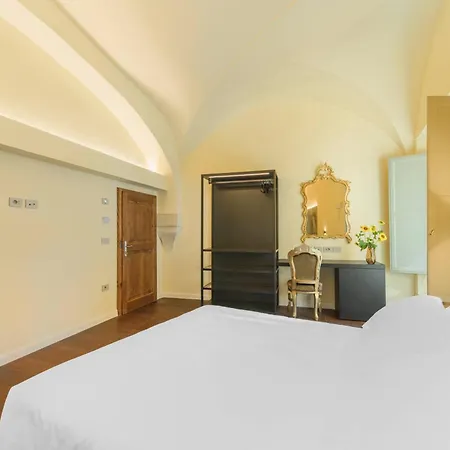 Palazzo Patrizi & Готель 4*