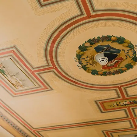 Hotel Palazzo Patrizi & *