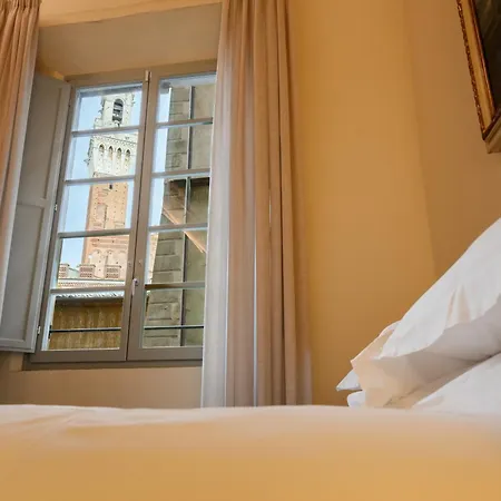 Palazzo Patrizi & Siena