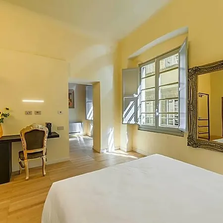 Готель Palazzo Patrizi &