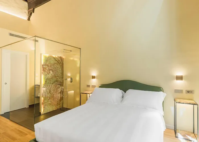 Palazzo Patrizi & 4*