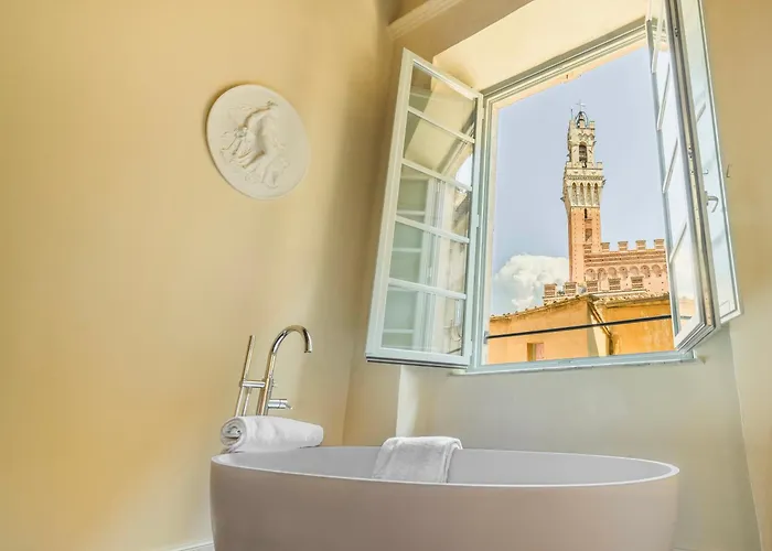 Palazzo Patrizi & 4*