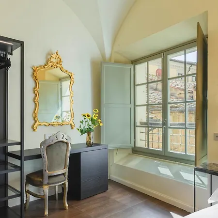 Palazzo Patrizi & Hotel