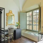 Palazzo Patrizi & 호텔