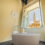 Palazzo Patrizi & 4*