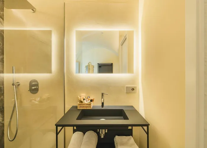 Palazzo Patrizi & Отель 4*