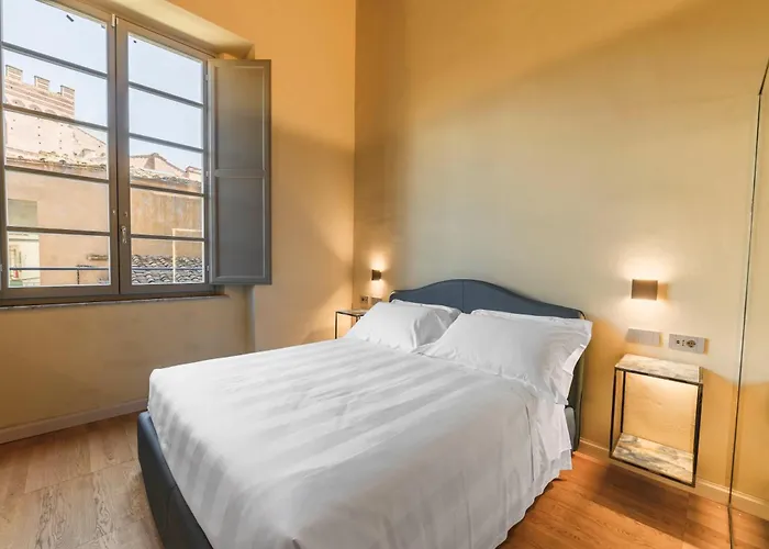 Palazzo Patrizi & 4*