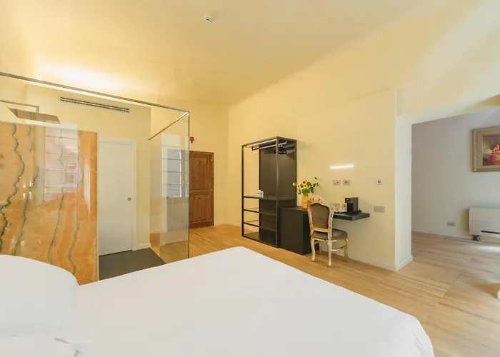 Palazzo Patrizi & Отель 4*